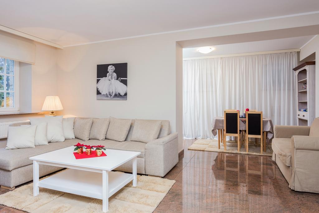 Mon Plaisir Apartment Karpacz Bagian luar foto
